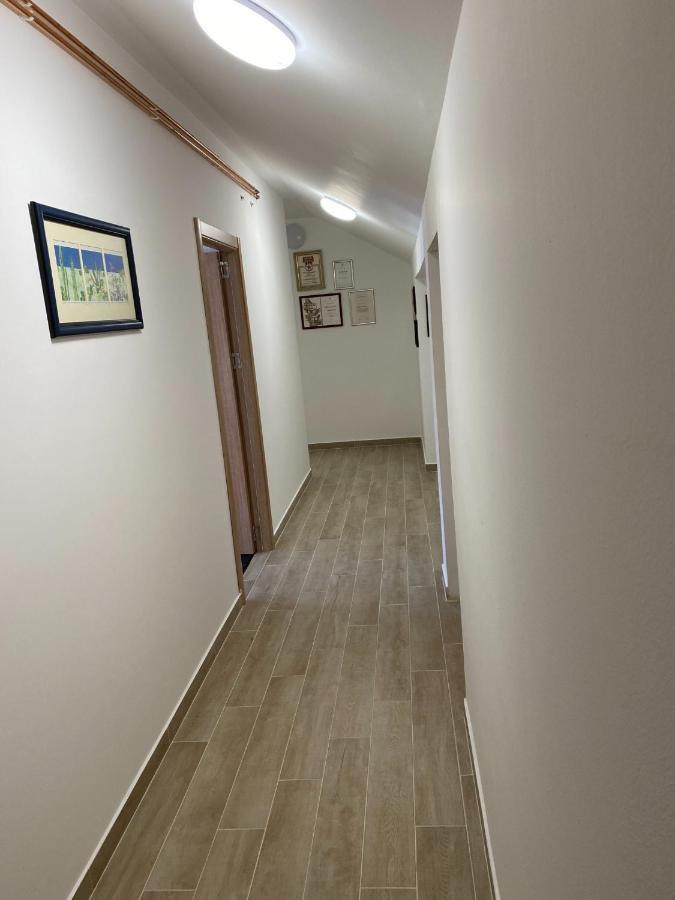 Buba Palace Nikšić Bagian luar foto