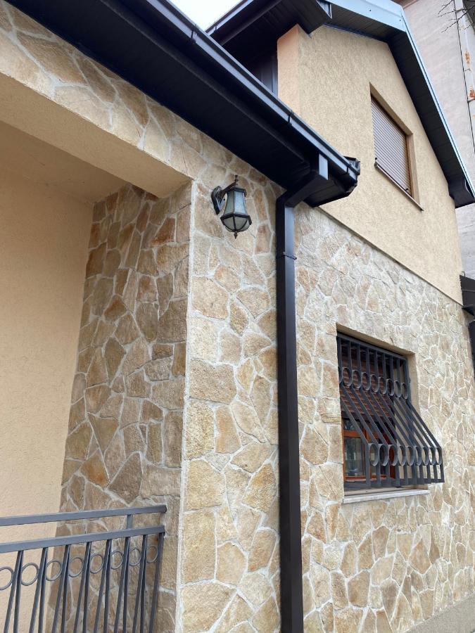 Buba Palace Nikšić Bagian luar foto