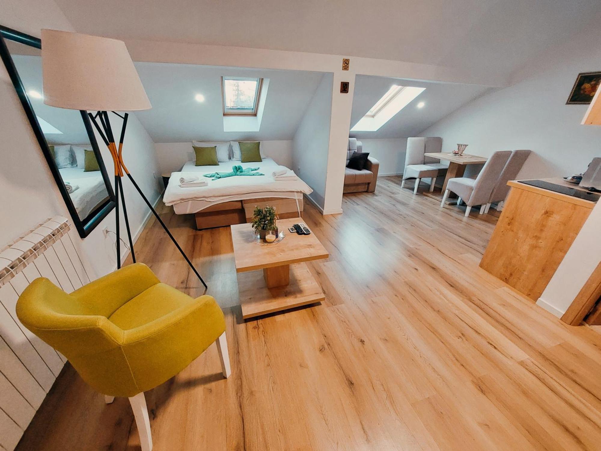 Buba Palace Nikšić Bagian luar foto