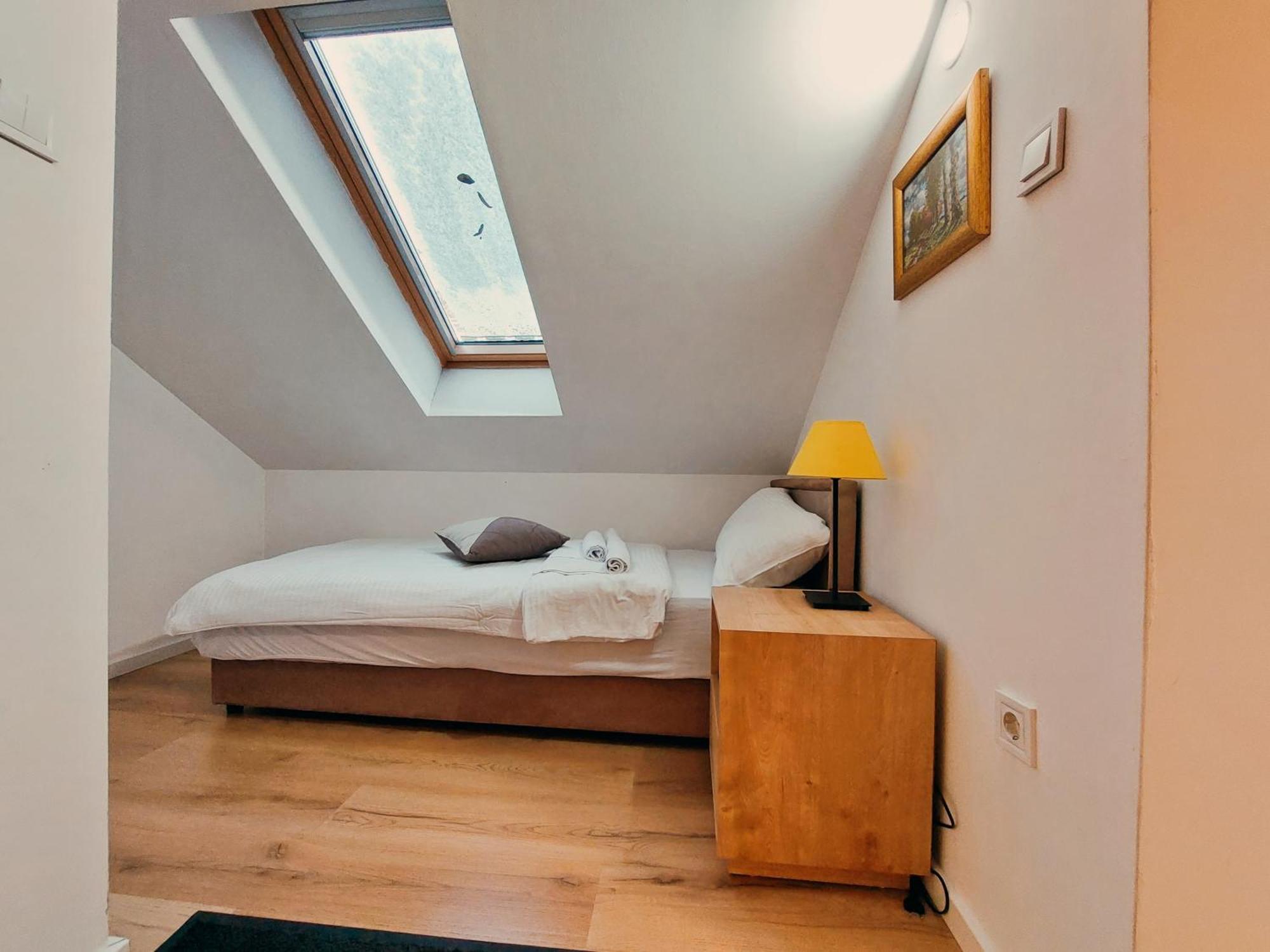 Buba Palace Nikšić Bagian luar foto