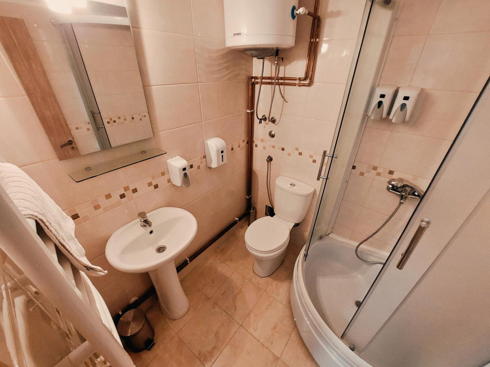 Buba Palace Nikšić Bagian luar foto