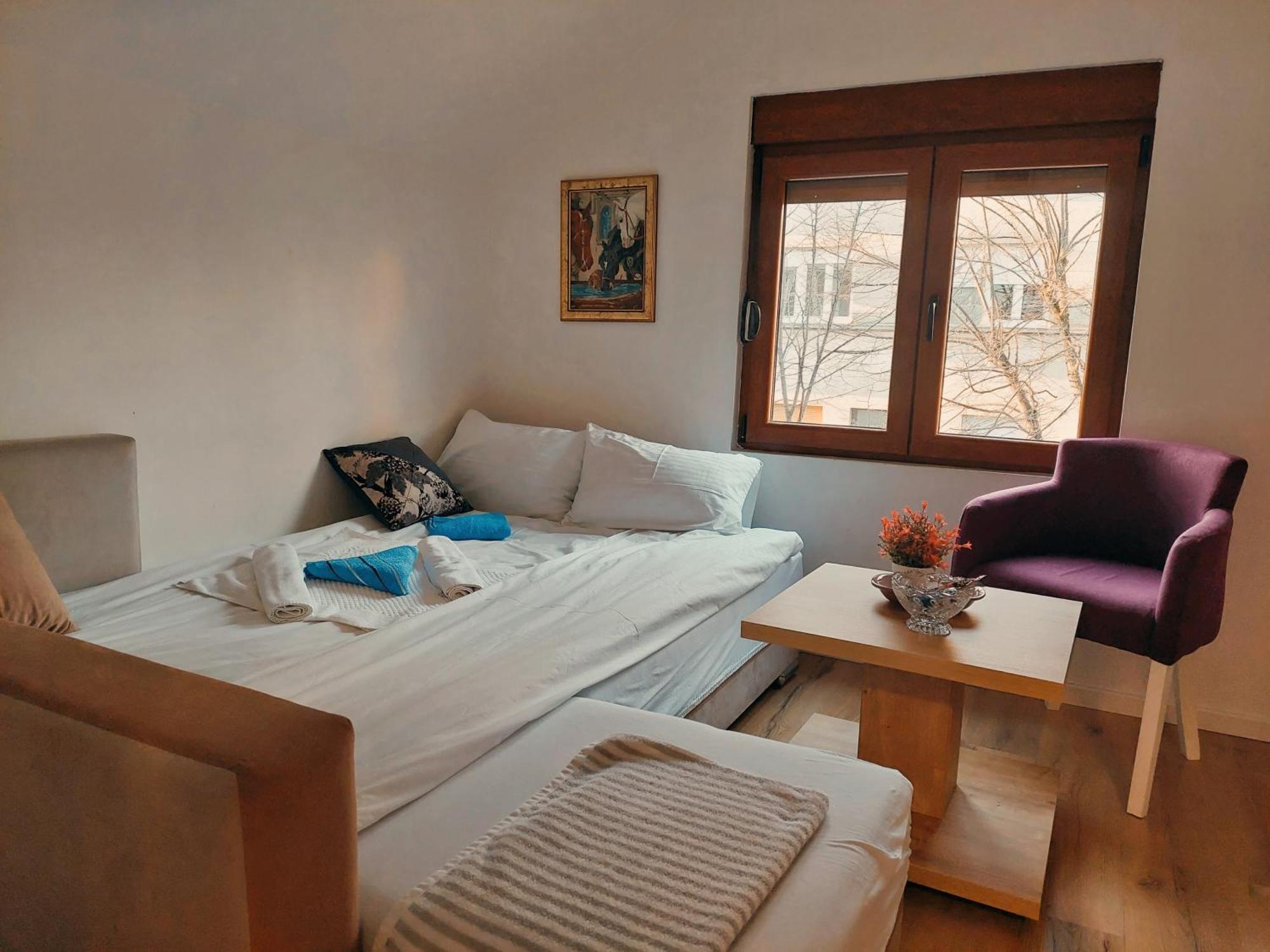 Buba Palace Nikšić Bagian luar foto
