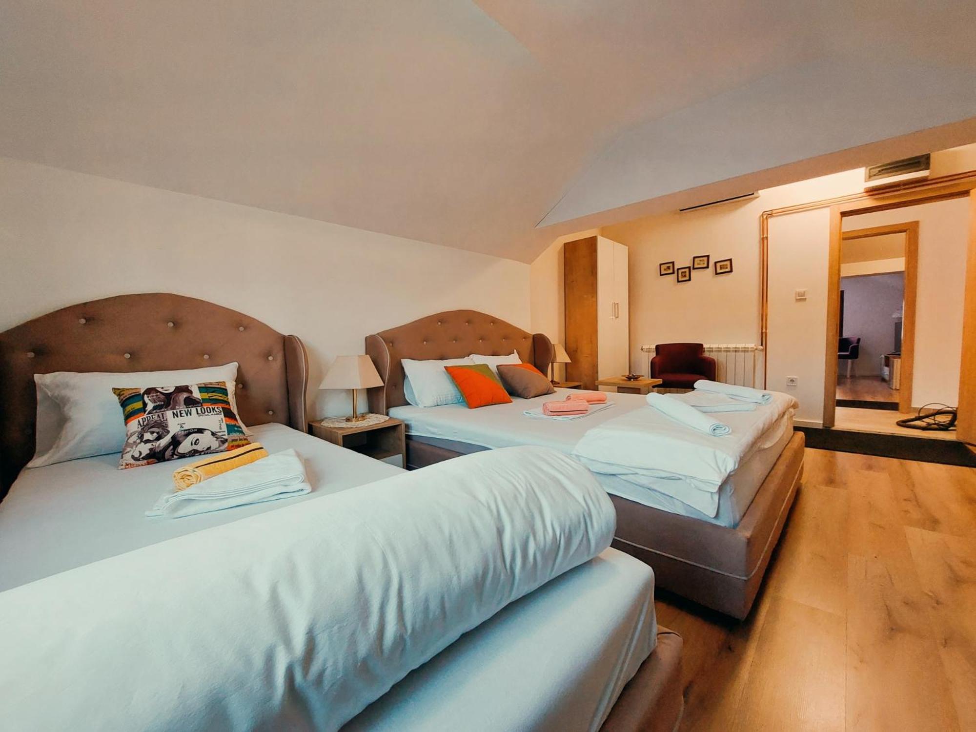 Buba Palace Nikšić Bagian luar foto
